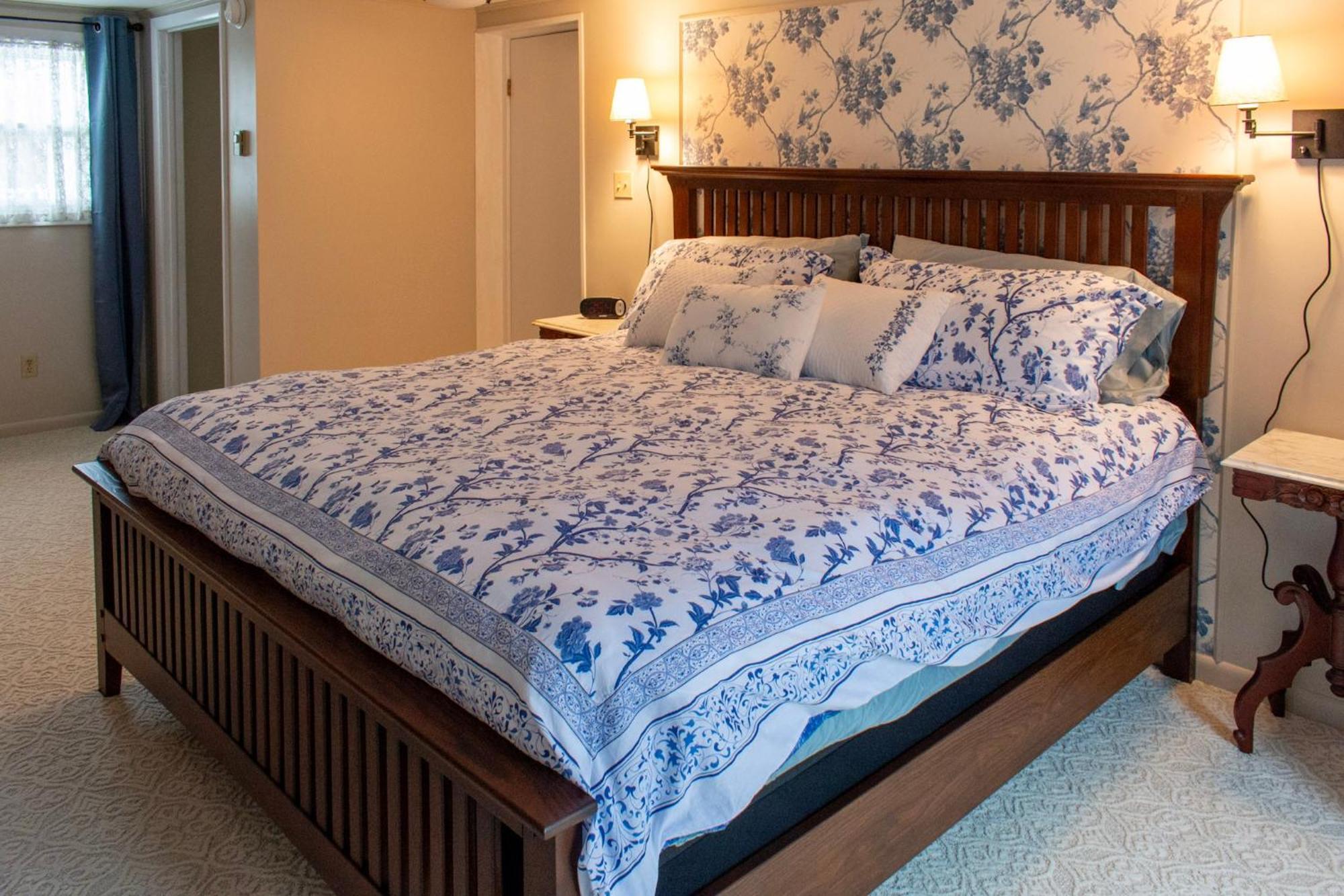 Hudson Manor Bed & Breakfast Watkins Glen Exteriör bild